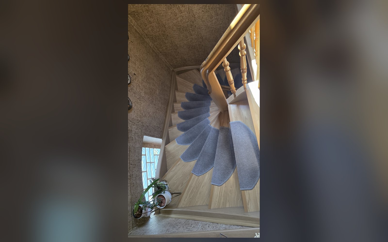 Treppe ins Dachgeschoss